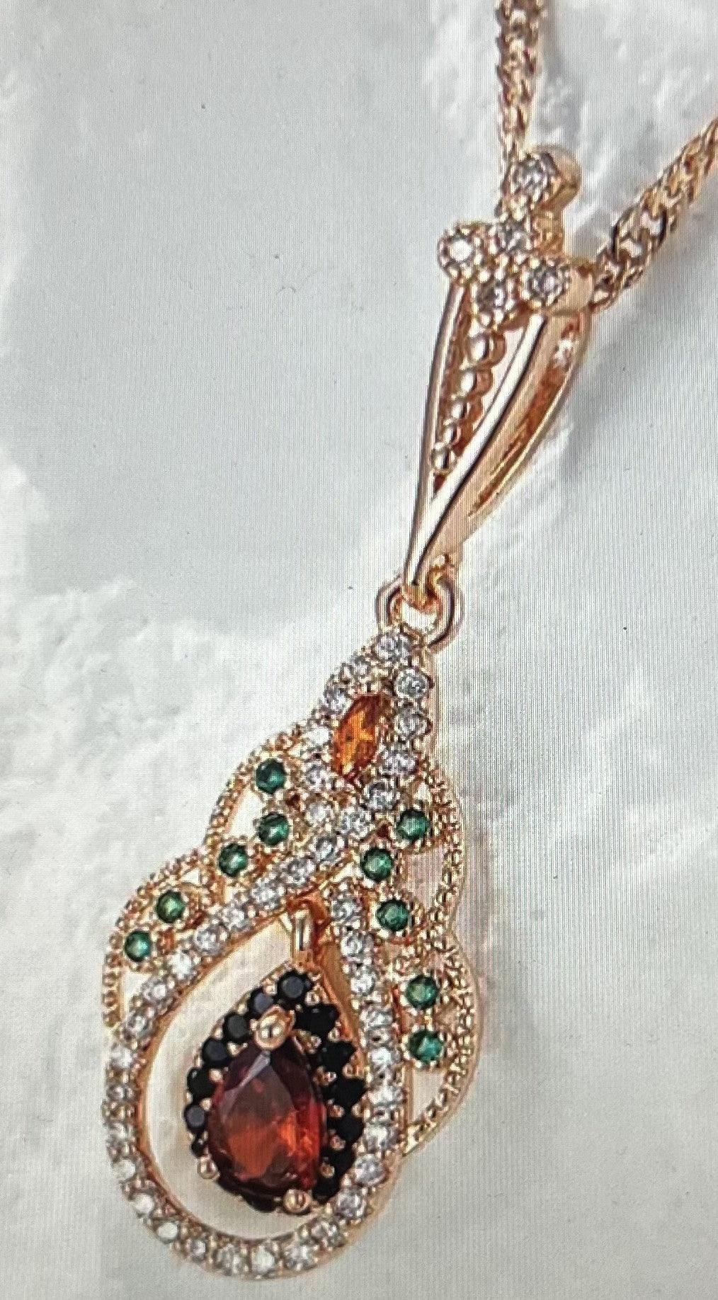 Golden Heart Zircon Flower Necklace - maidamoon