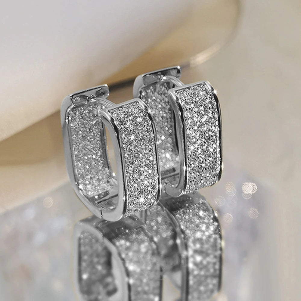 Huitan Korean Fashion Paved CZ Hoop Earrings for Women Metal Silver Color/Gold Color Simple Versatile Girls Earrings Hot Jewelry