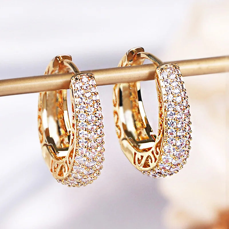 Huitan Korean Fashion Paved CZ Hoop Earrings for Women Metal Silver Color/Gold Color Simple Versatile Girls Earrings Hot Jewelry