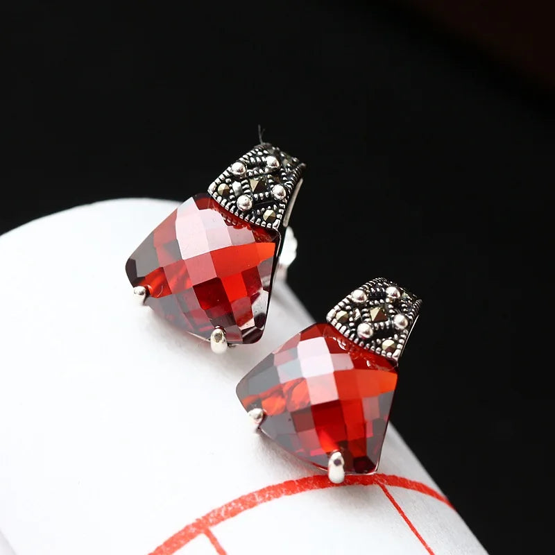 925 sterling silver earrings With red corundum tremella nail Ms silver earrings