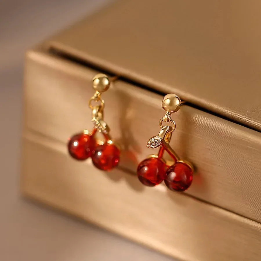 New Temperament Red Cherry Drop Earrings Suitable for Women Personality Sweet Girls Cute Party Earrings Charm Jewelry Gifts