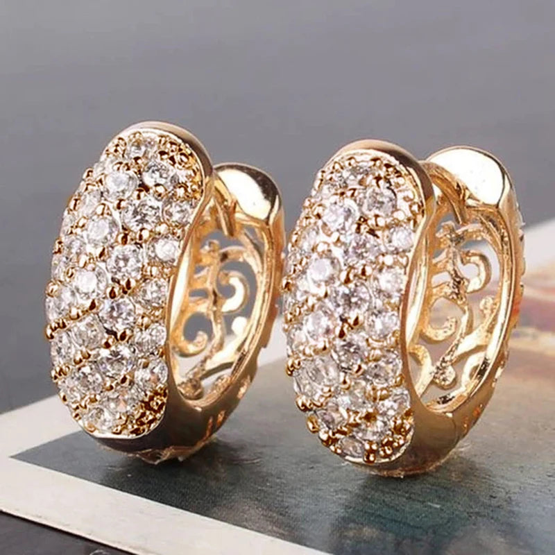 Huitan Korean Fashion Paved CZ Hoop Earrings for Women Metal Silver Color/Gold Color Simple Versatile Girls Earrings Hot Jewelry